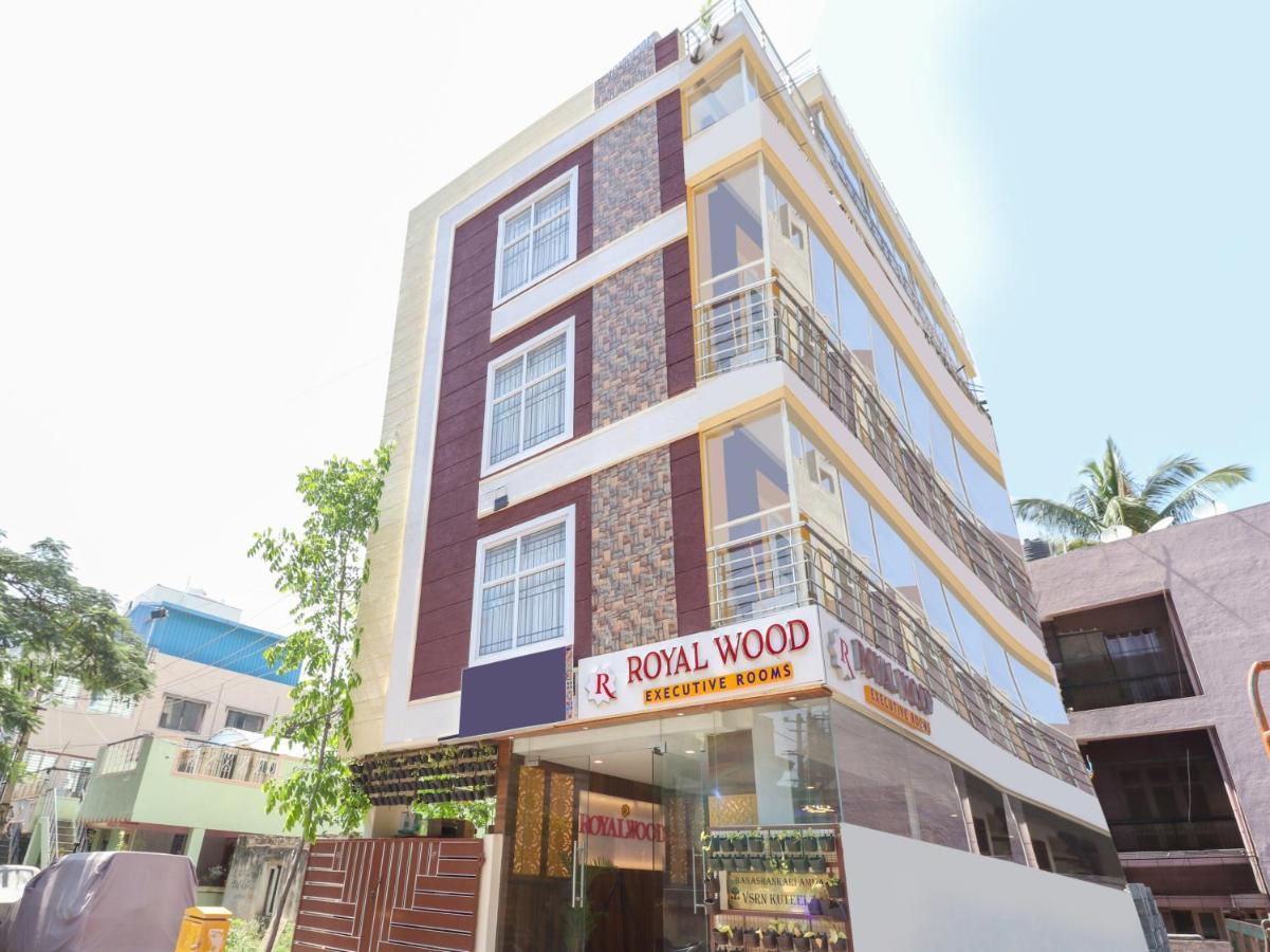 Hotel Oyo 36197 Royal Wood Bangalore Exterior foto